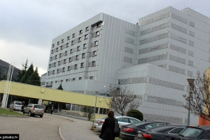U bolnicu u Mostaru primljen trogodišnji dječak s vidljivim povredama, sumnja se na zlostavljanje